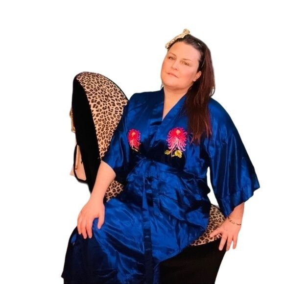 Golden Dragon vintage blue silk dragon robe made in china size Small - Picture 6 of 12